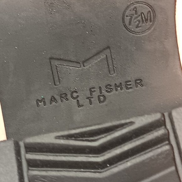 Marc Fisher Black White pebbled leather chunky block heel fashion boots 7.5 size - Picture 5 of 7